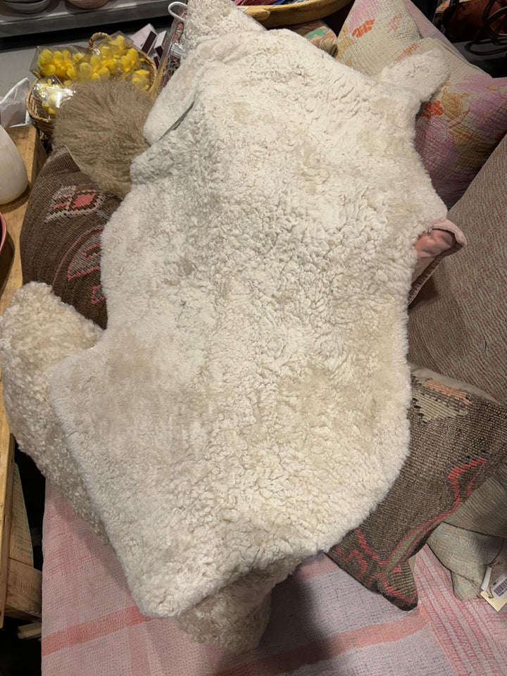 Lammeskinn korthåret 60 x 90 cm pearl