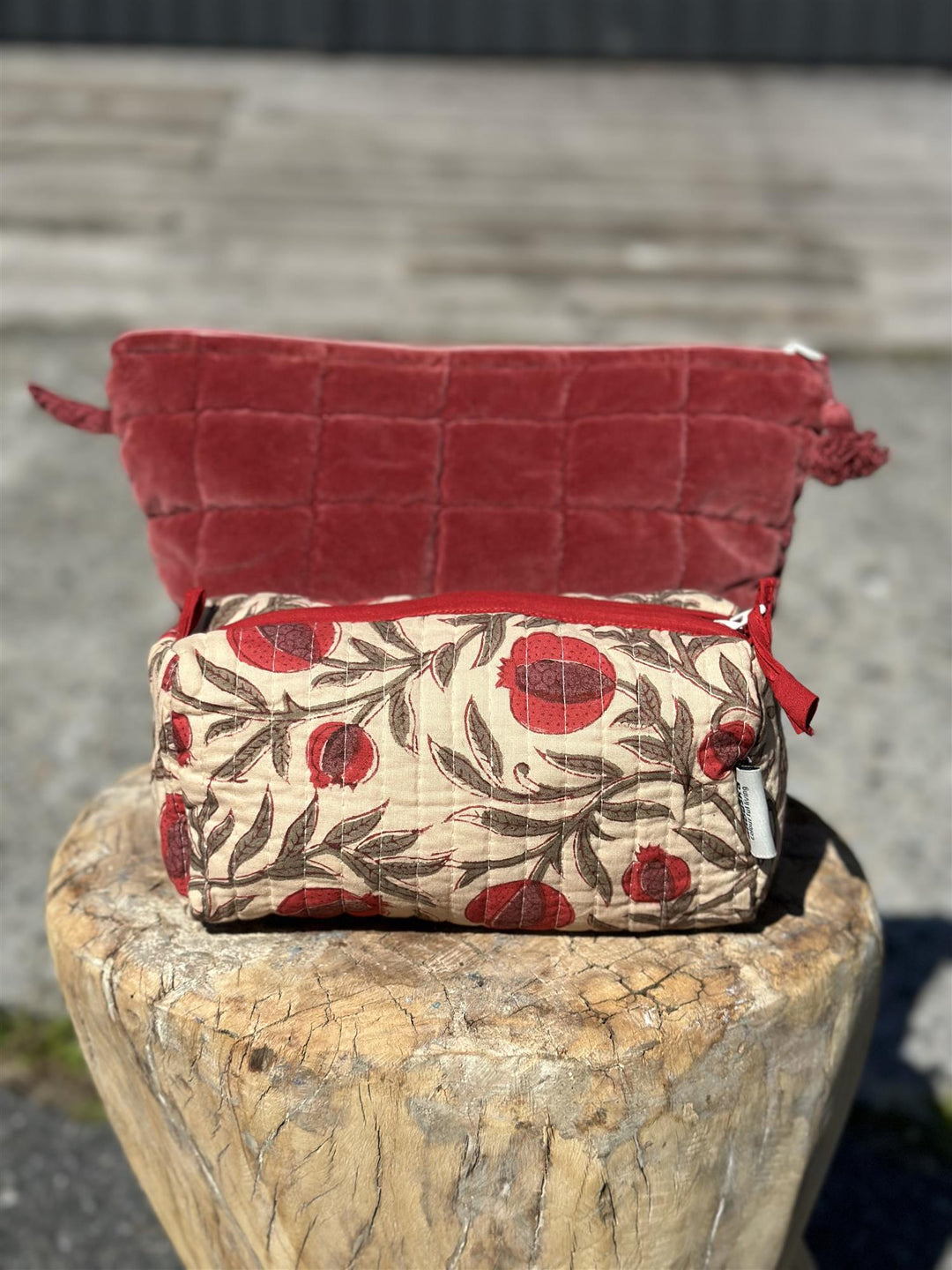 Sminkepung blokktrykket pomegranate