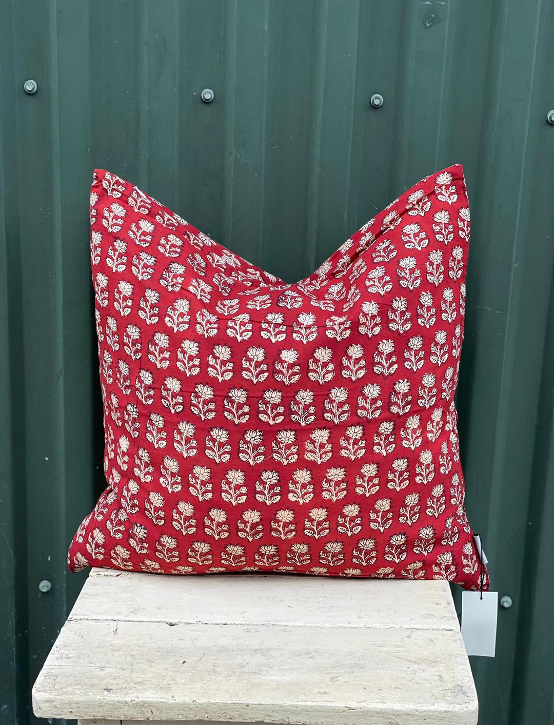 Putetrekk 50 x 50 cm blokktrykket bomull rød