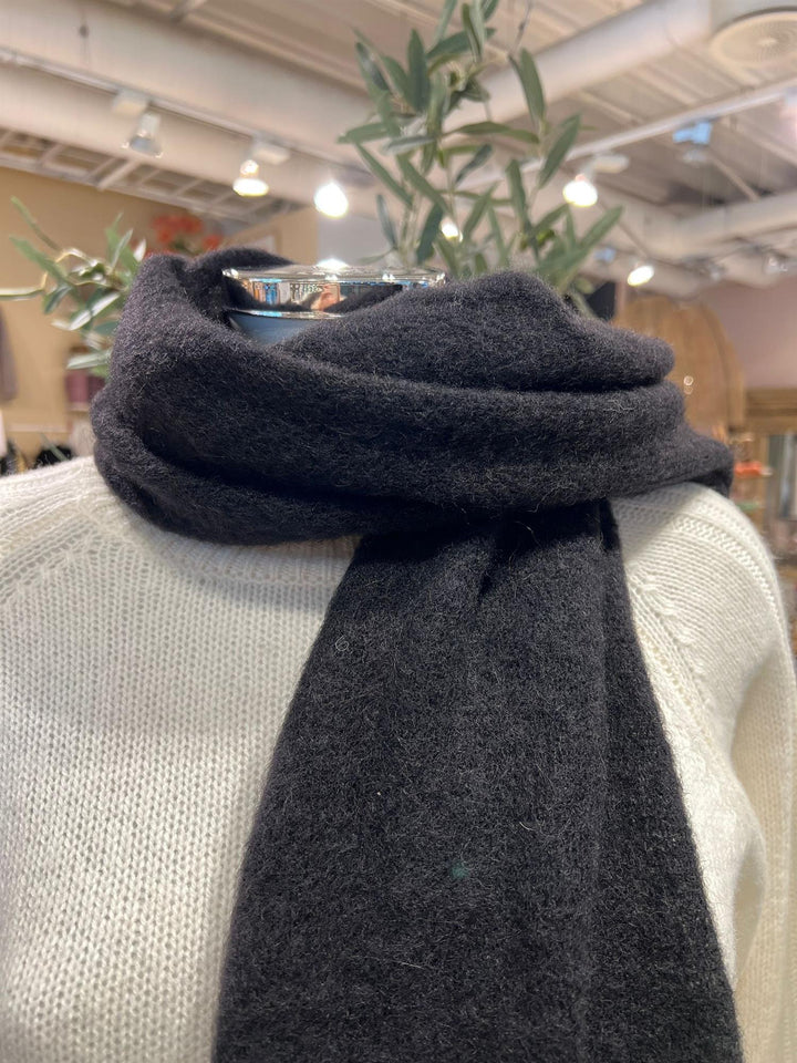 Susanna skjerf black