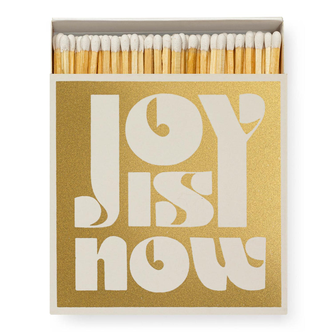 Fyrstikkeske Joy is now