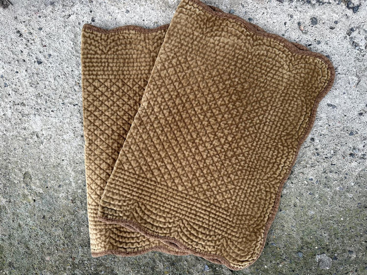 Spisebrikke avlang velur 35x50 cm  Tobacco