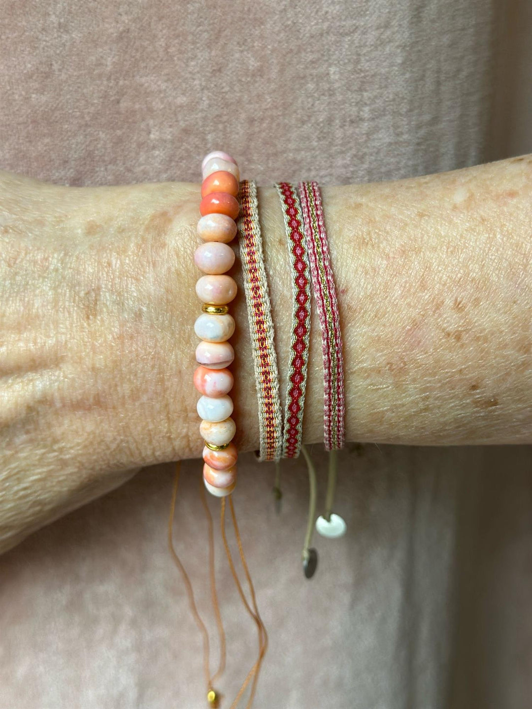 Opal armbånd peach