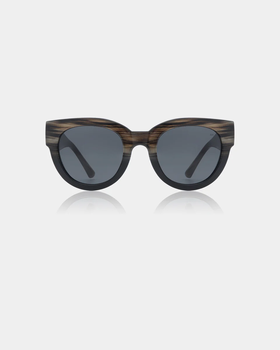 Solbrille Lilly striped horn/black