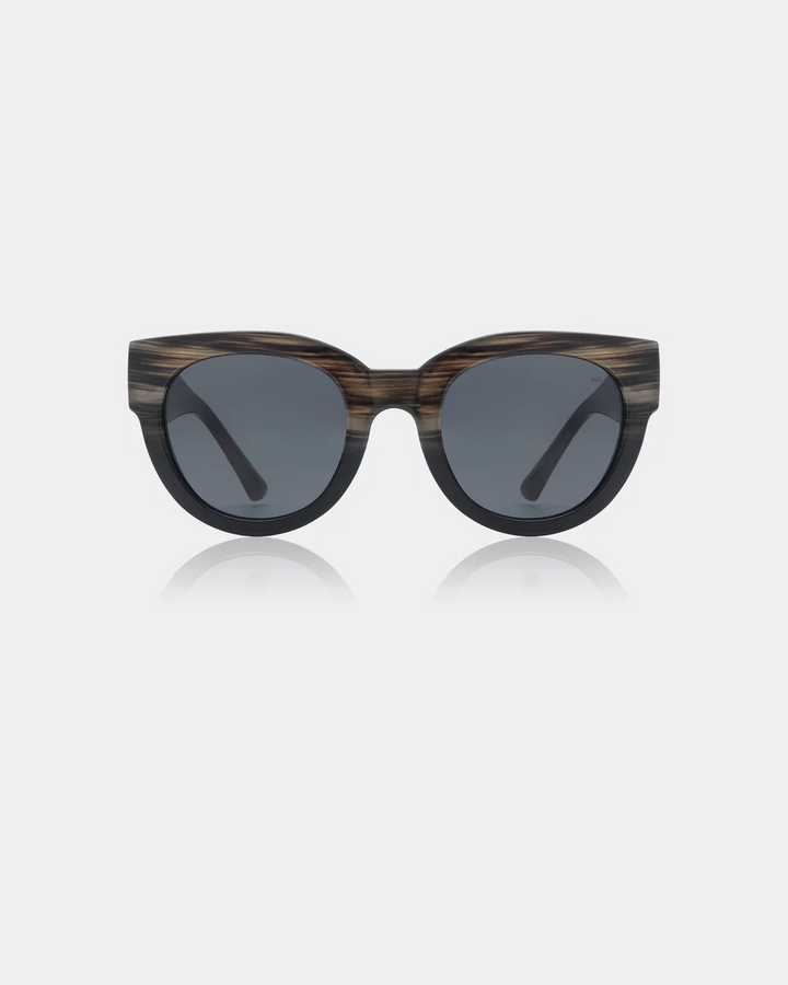 Solbrille Lilly striped horn/black