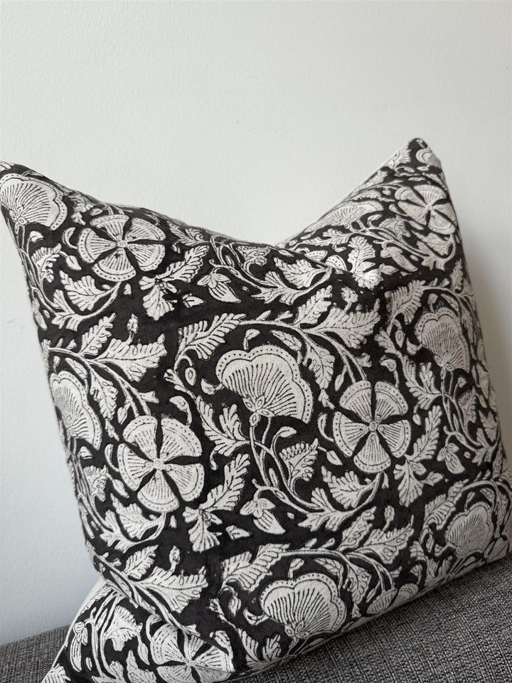 Putetrekk 100% lin blokktrykket mønster 50x50 cm natur & sort