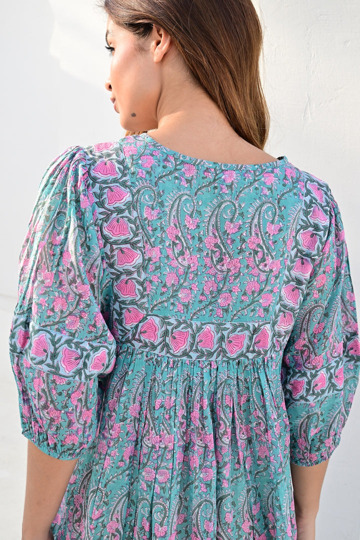 Toulouse smekkekjole aqua/pink
