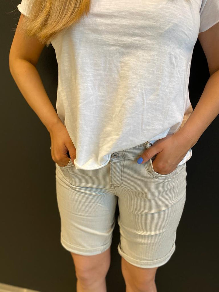 Sienna shorts denim stripe hazelnut