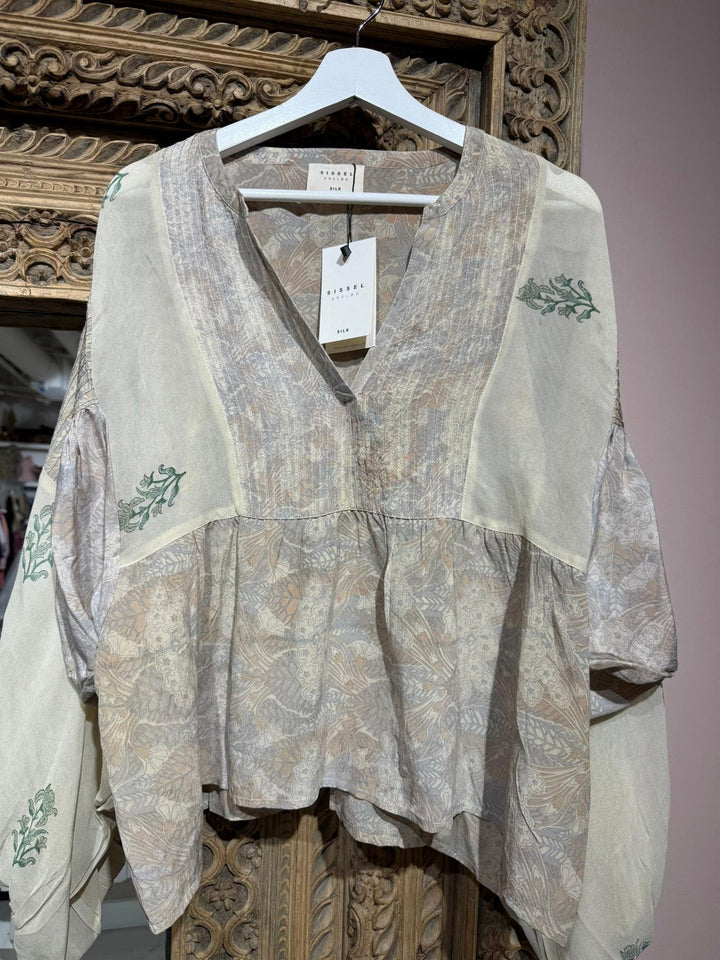 Bibi Balloon 100% silke bluse #141