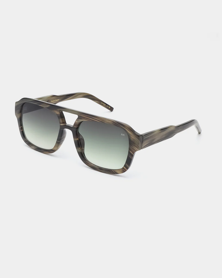 Solbrille Kaya striped horn