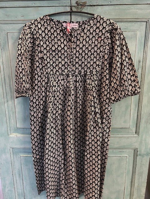 Annabelle smekkekjole black