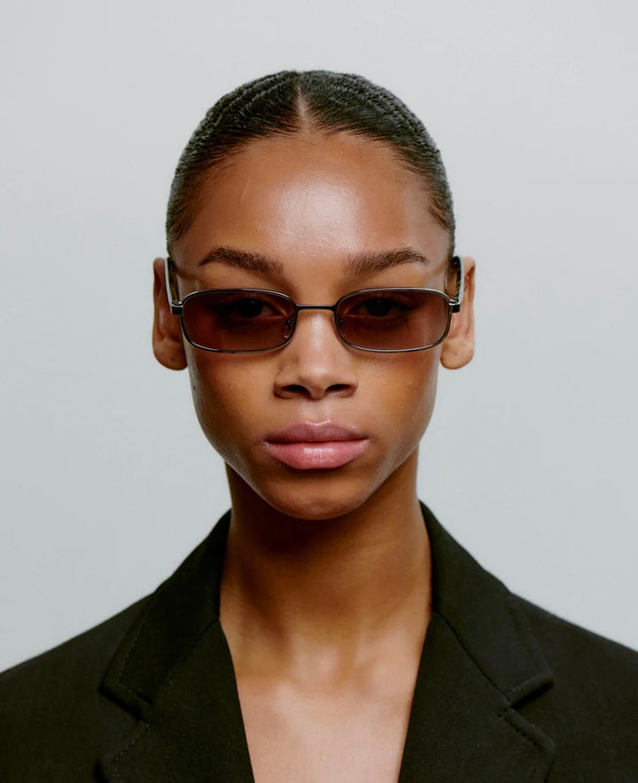 Solbrille Noah silver striped horn
