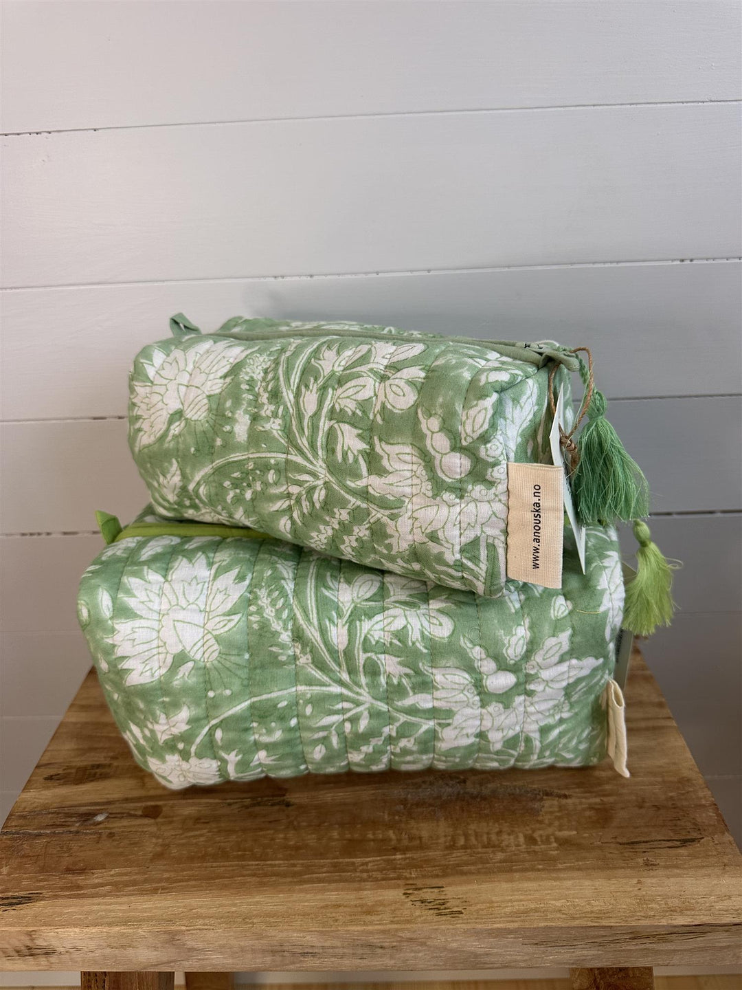 Toalettmappe blokktrykket Colette green