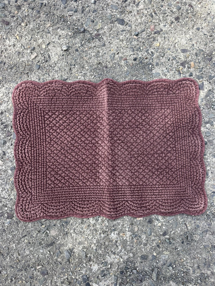 Spisebrikke avlang velur 35x50 cm Dark chocolate