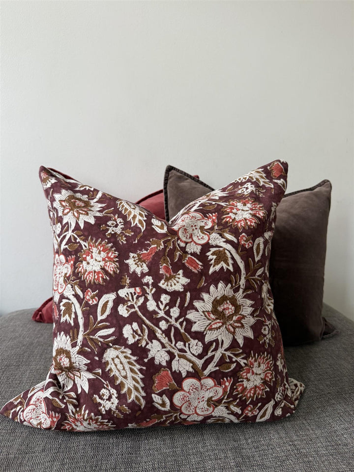 Putetrekk 100% lin blokktrykket mønster 50x50 cm natur & burgunder, korall & krem