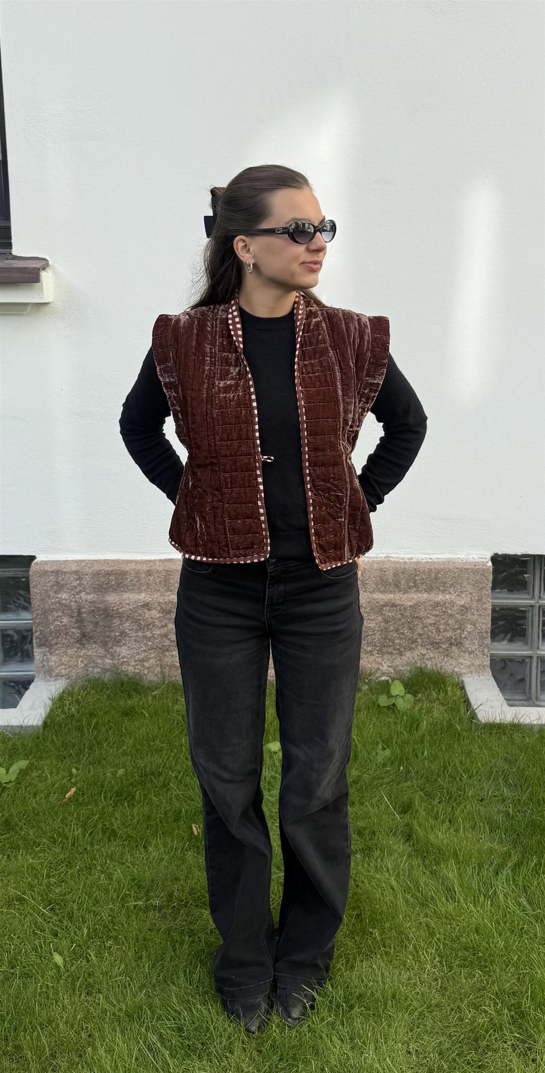 Erika vest velur brun