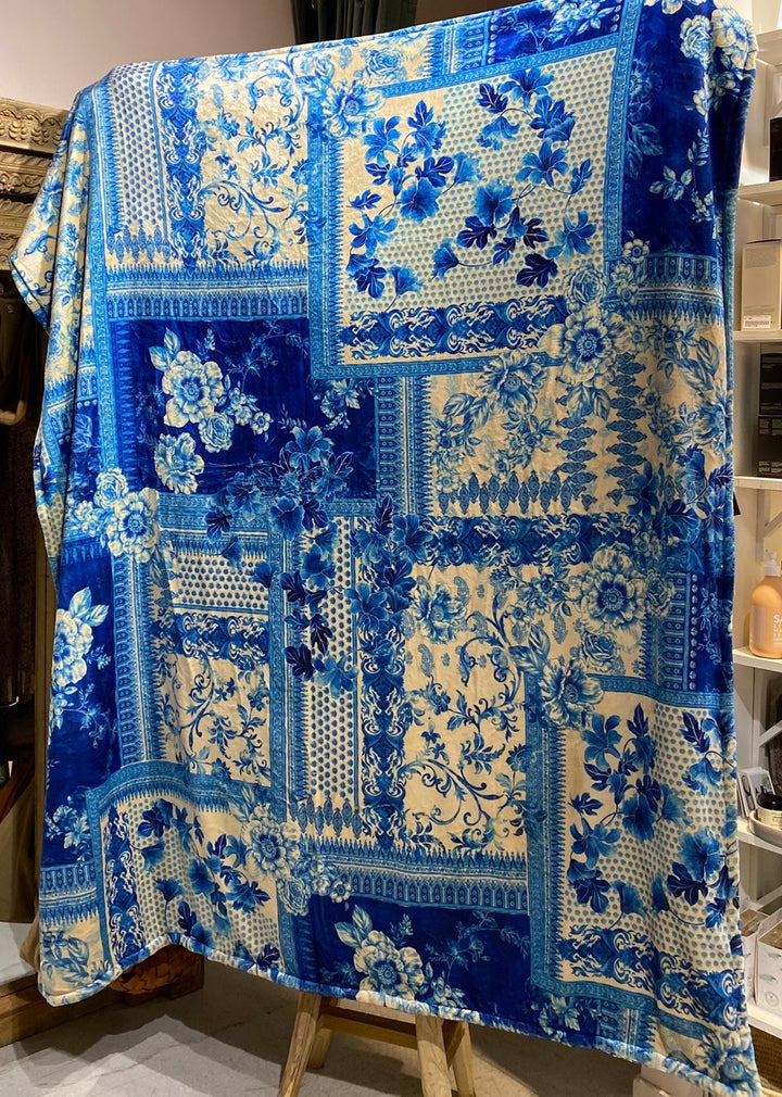 Ivo Lauren Canyon cozy blanket