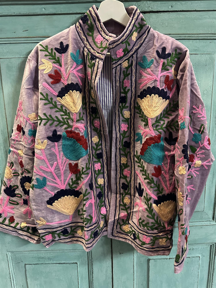 Anouska jakke velur med broderier light purple