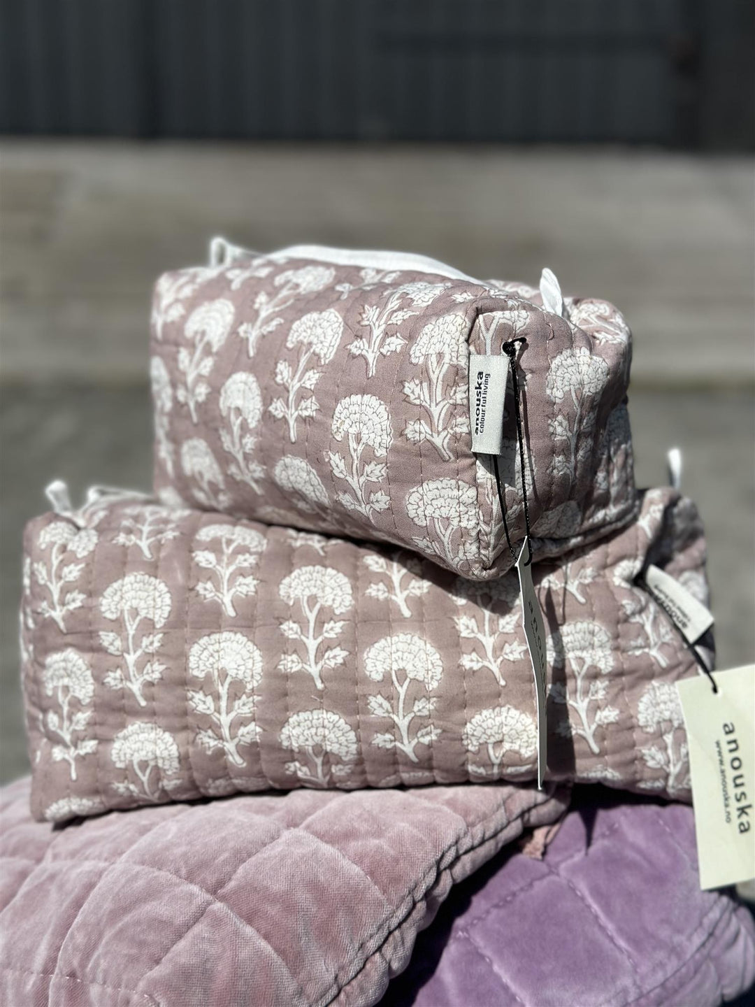 Toalettmappe blokktrykket støvet aubergine