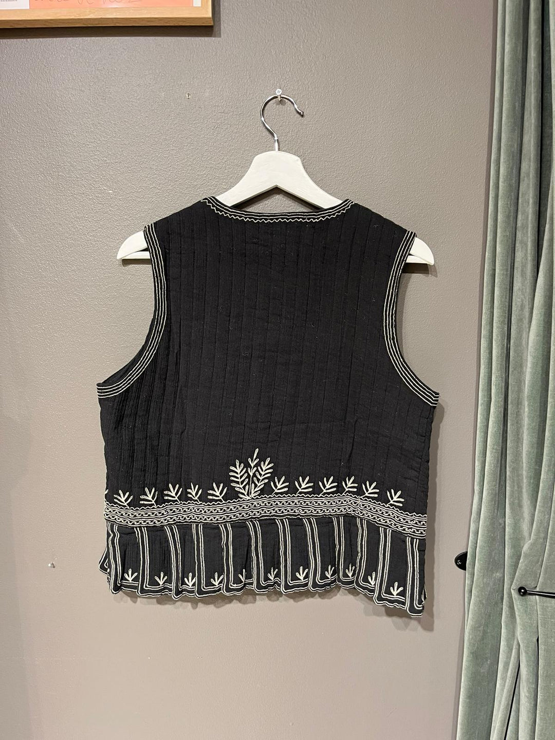 Gabri vest midnight