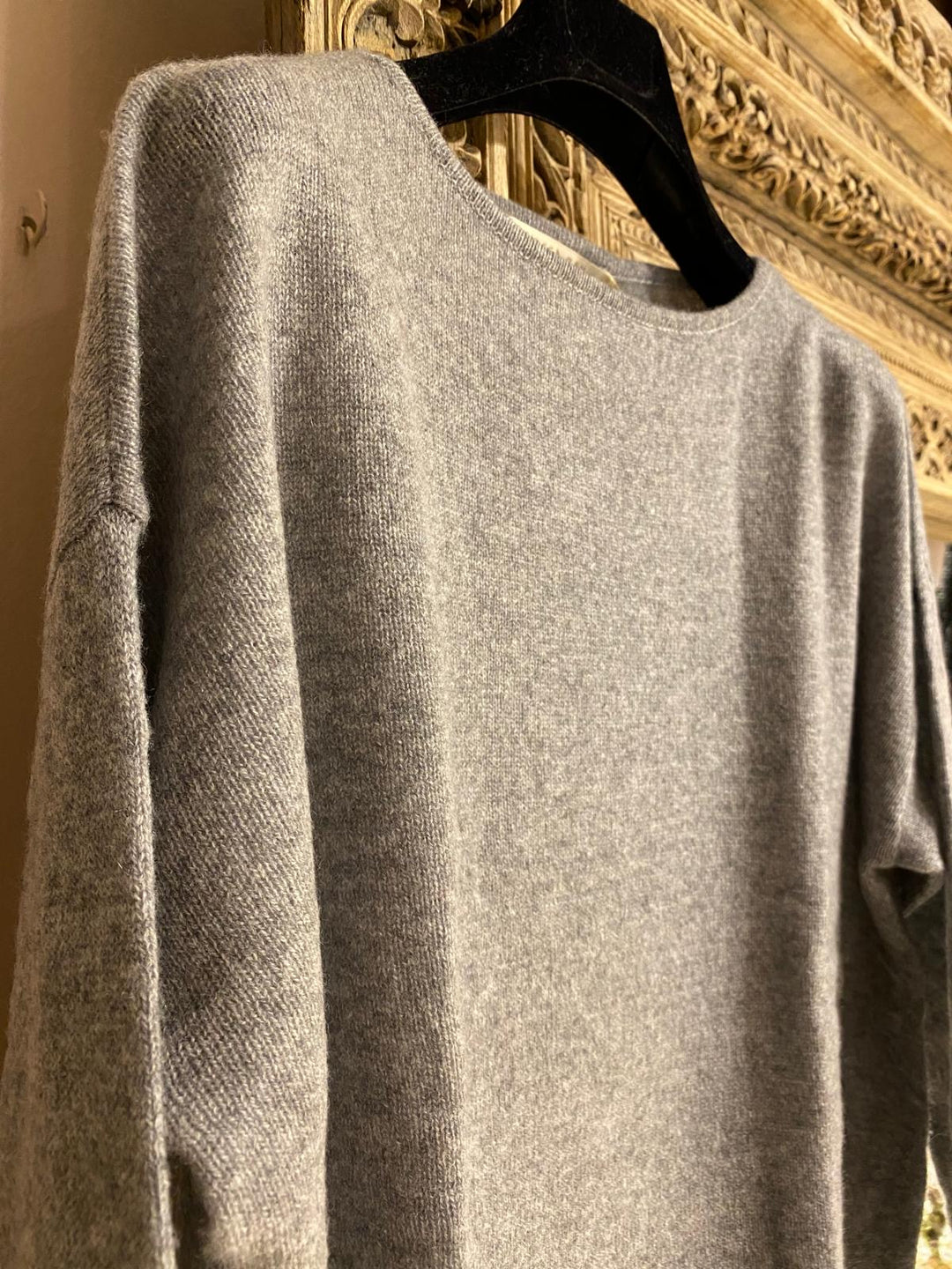 Pure oversized cashmere genser dark grey melange