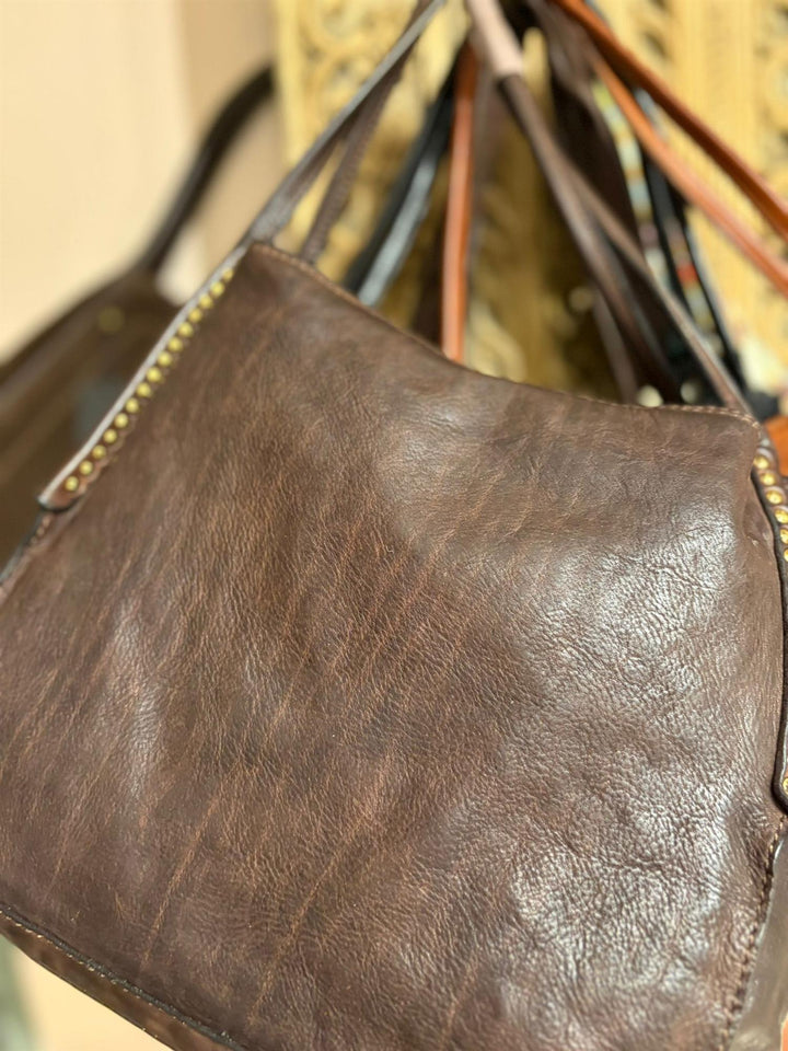 Viola veske med studs brown