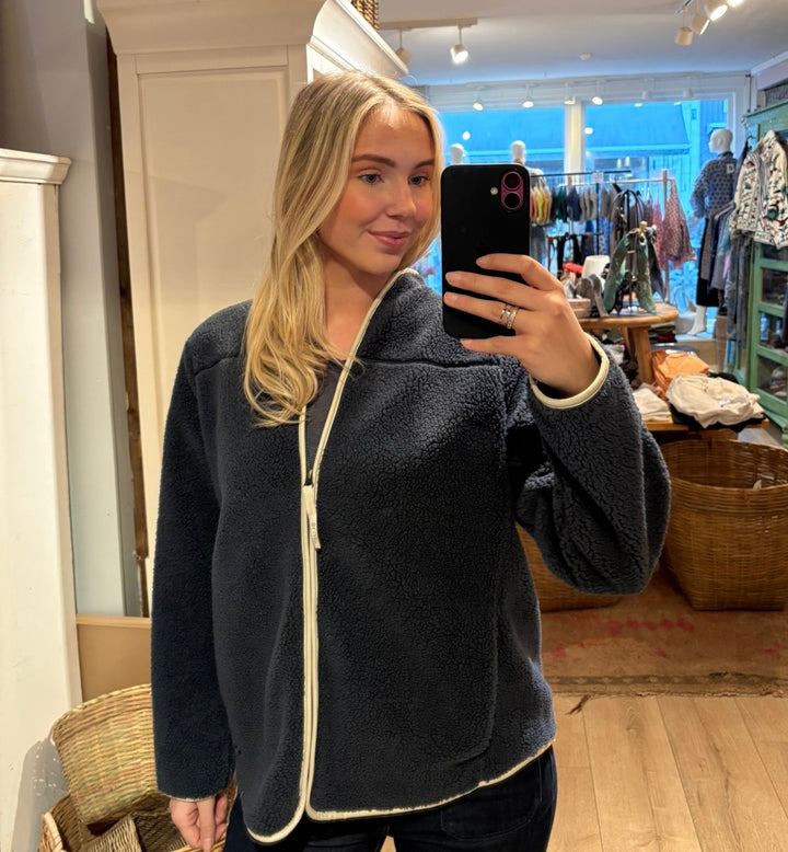 Delta teddyfleece jakke dusty navy