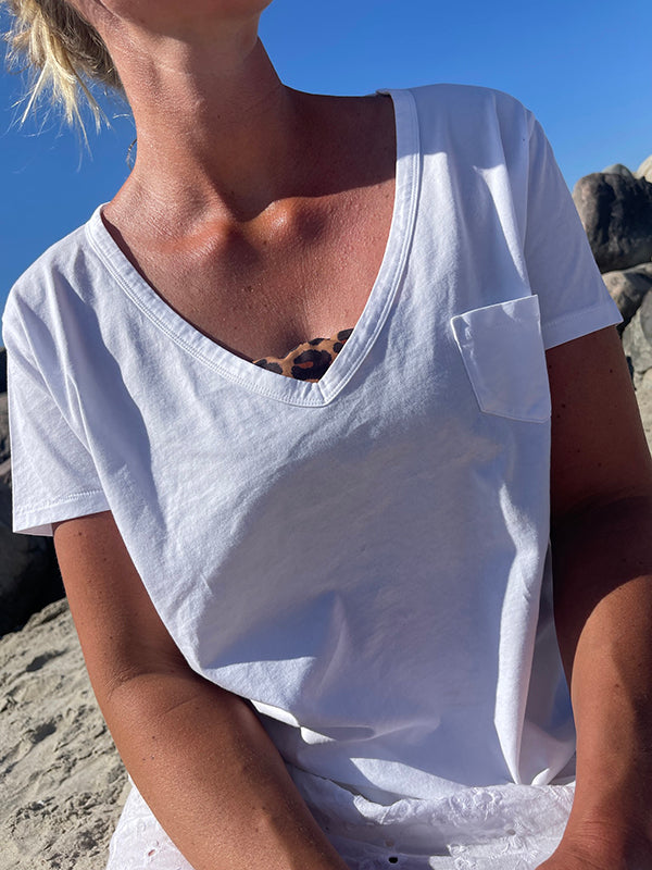 Rosas V hals oversized t-shirt med lomme hvit