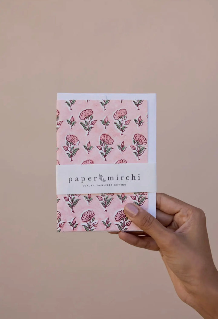 Floral pink kort med konvolutt