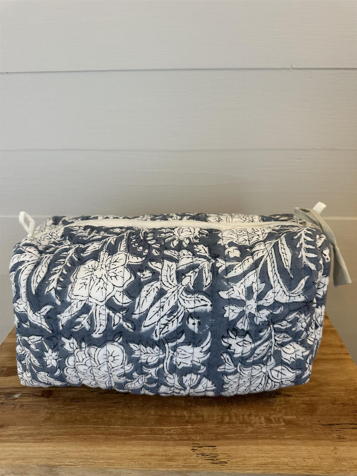 Toalettmappe blokktrykket Blue