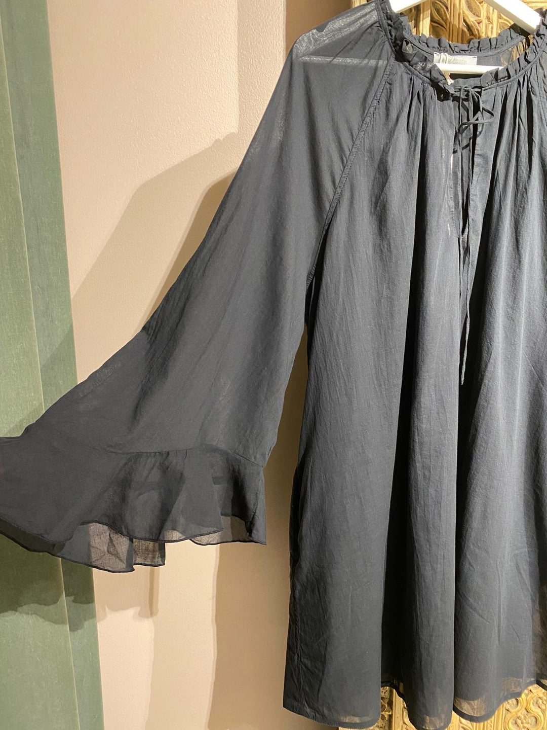 Voile kjole sort
