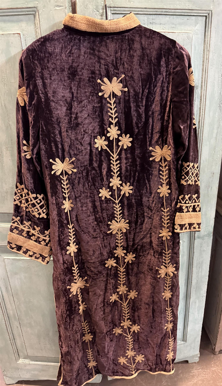 Velvet lang jakke med broderier lilla