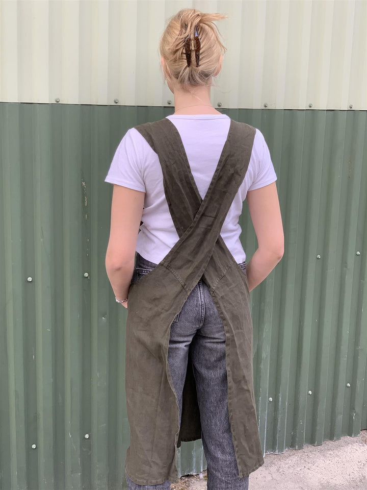 Omslagsforkle military green