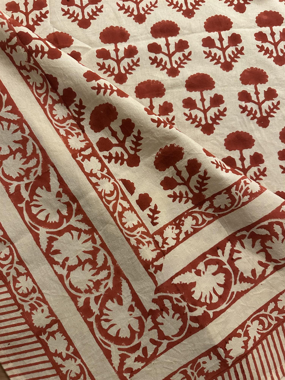 Duk 150 x 250 cm blokktrykket Angela