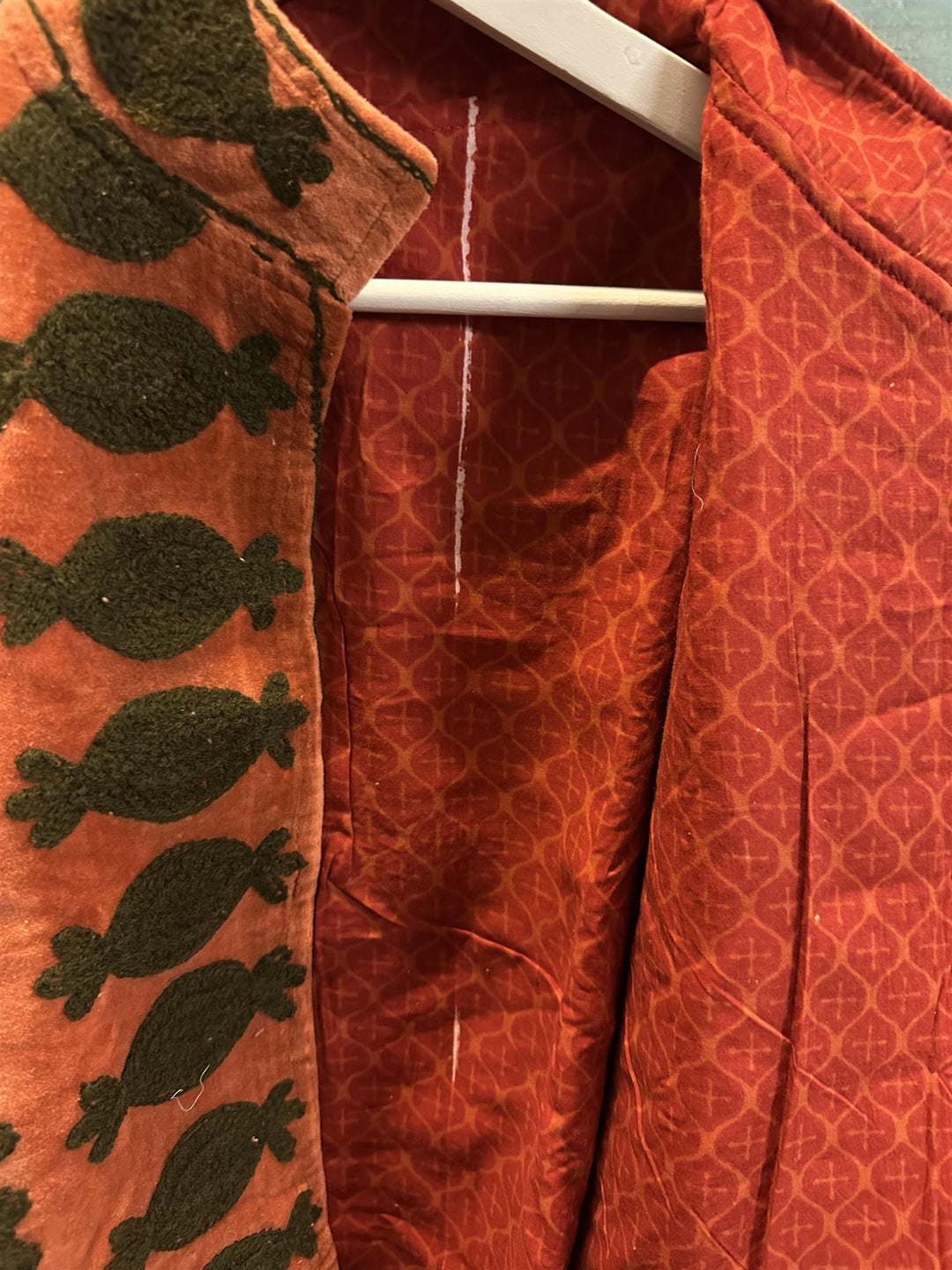 Anouska jakke velur med broderier rust