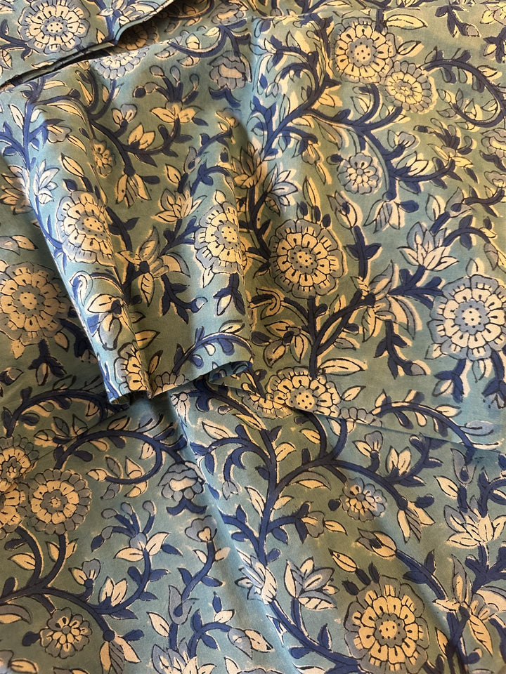 Blokktrykket stoff i metervare 10 meter lengde green