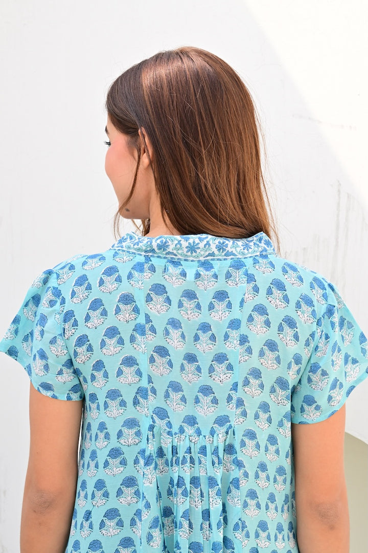 Menton kort kjole v-hals aqua