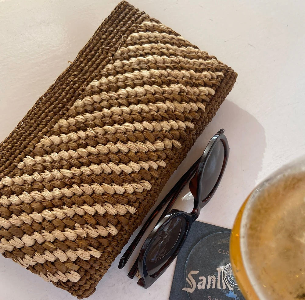 Mimose clutch raffia cinnamon/ nut