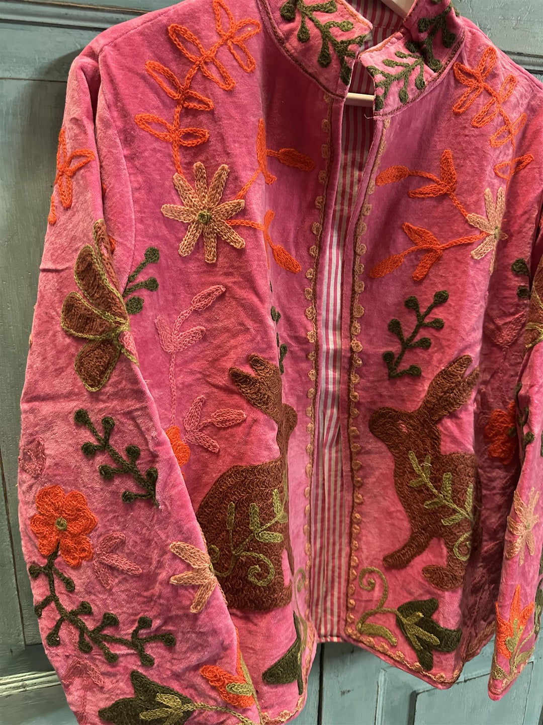 Anouska jakke velur med broderier pink