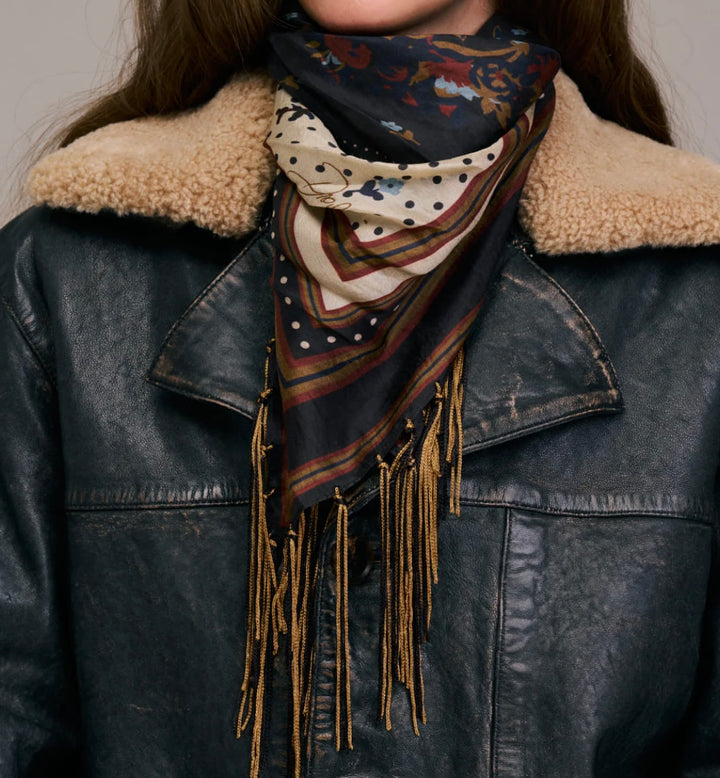 Skjerf Fareo 100% silke navy/ecru