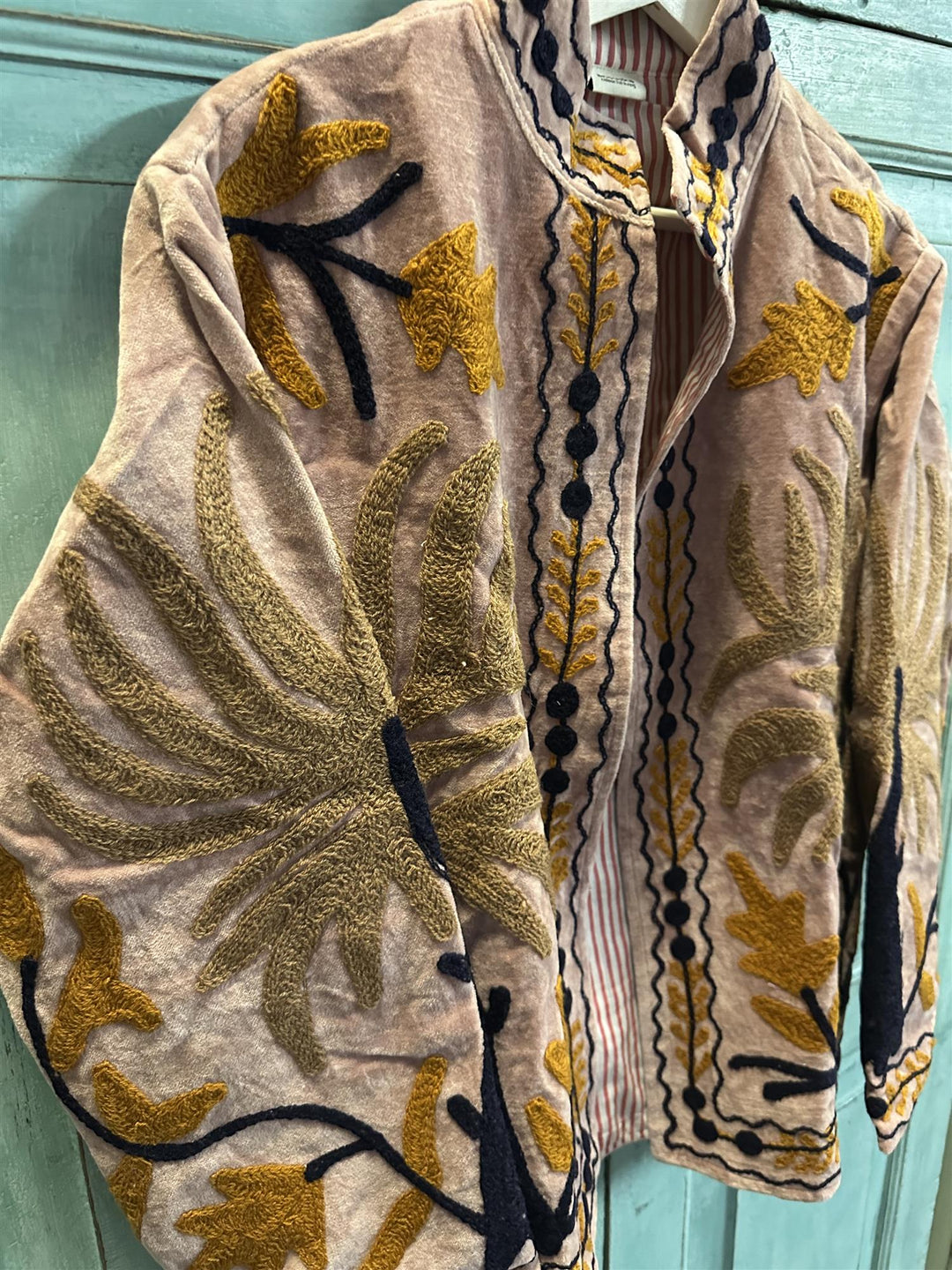 Anouska jakke velur med broderier dusty pink