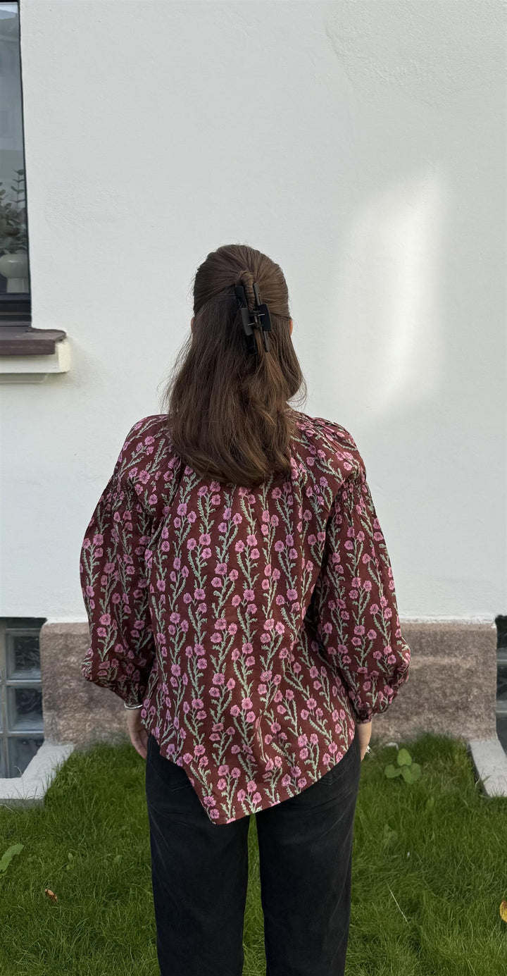 Kara bluse brun & rosa