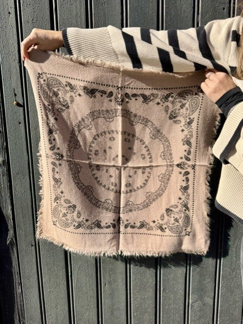 Bandana skjerf 60 x 60 cm taupe