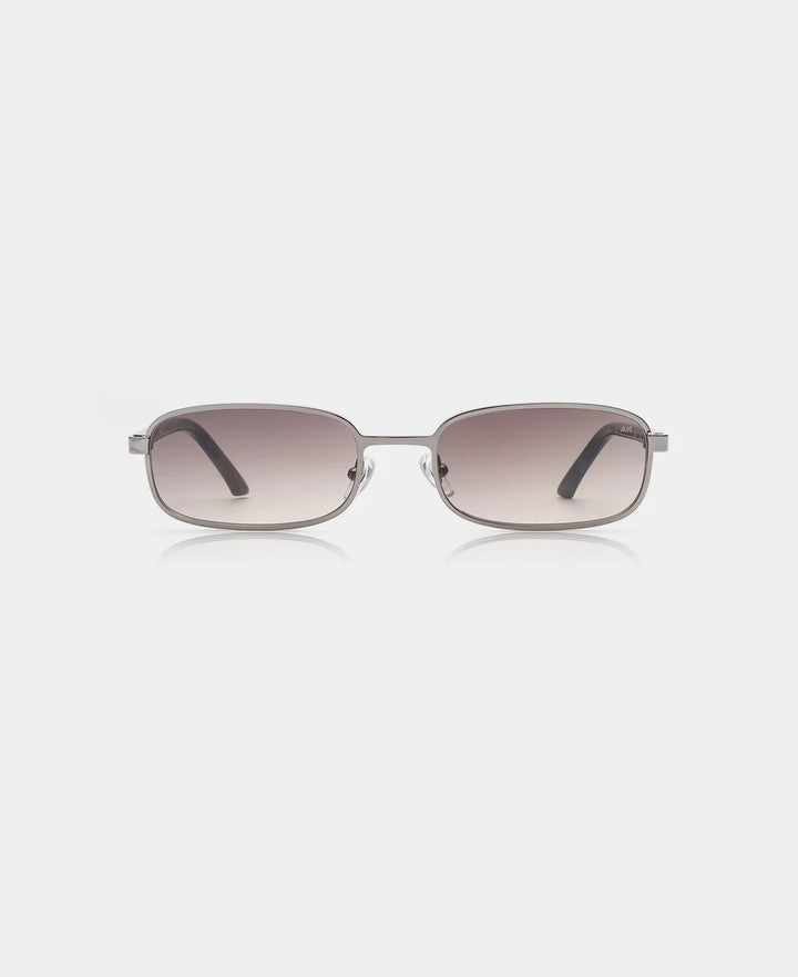 Solbrille Noah silver striped horn