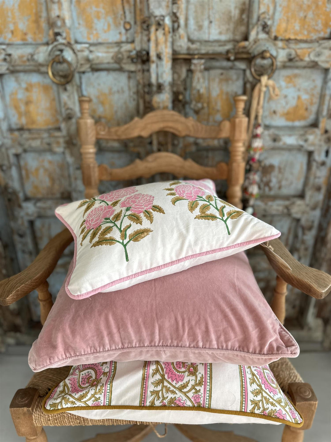 Putetrekk rulour blokktrykk 50x50 cm rose border