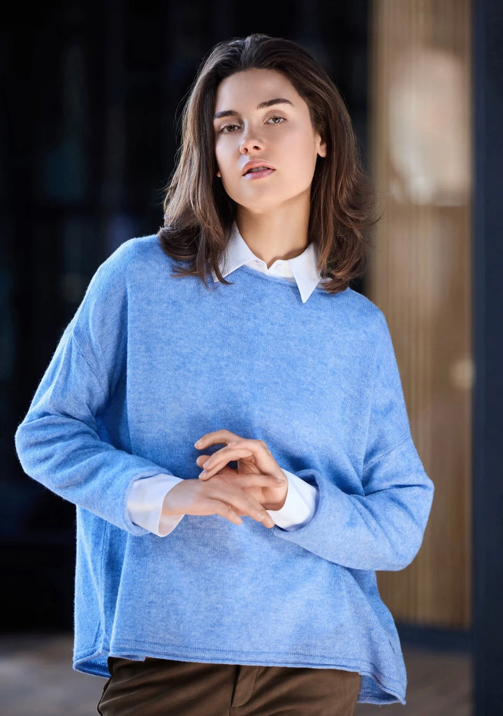 Mira cashmere oversized genser blue melange