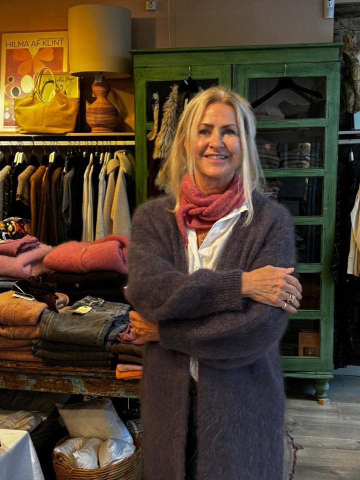 Lilje lang cardigan dark grey