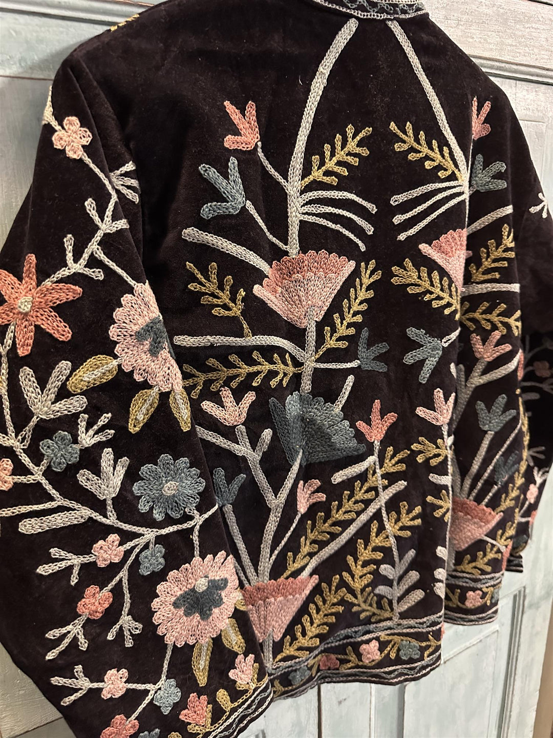 Anouska jakke velur med broderier black