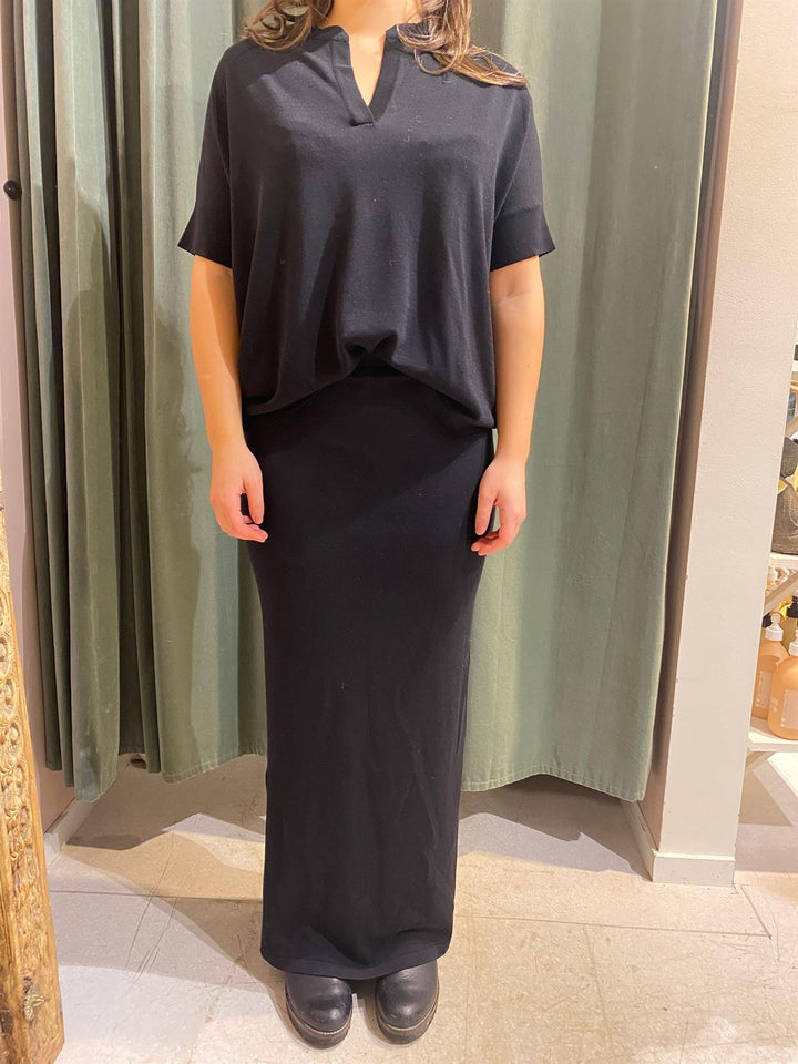 Gina langt skjørt black