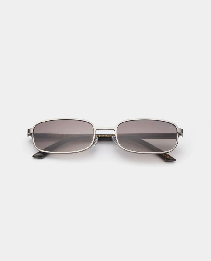 Solbrille Noah silver striped horn